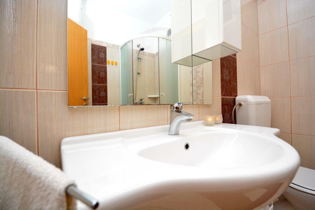 Apartment Zita Zadar Bagian luar foto